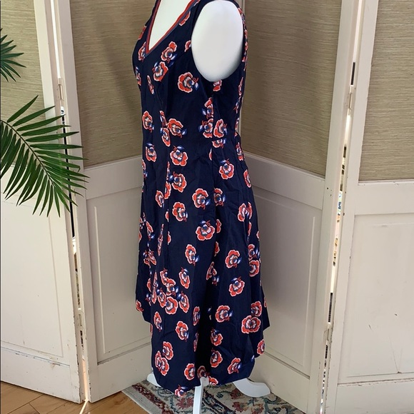 Boden Midi-Dress, Navy Orange Floral Pattern Dress, Sleeveless Business Casual - Picture 15 of 16